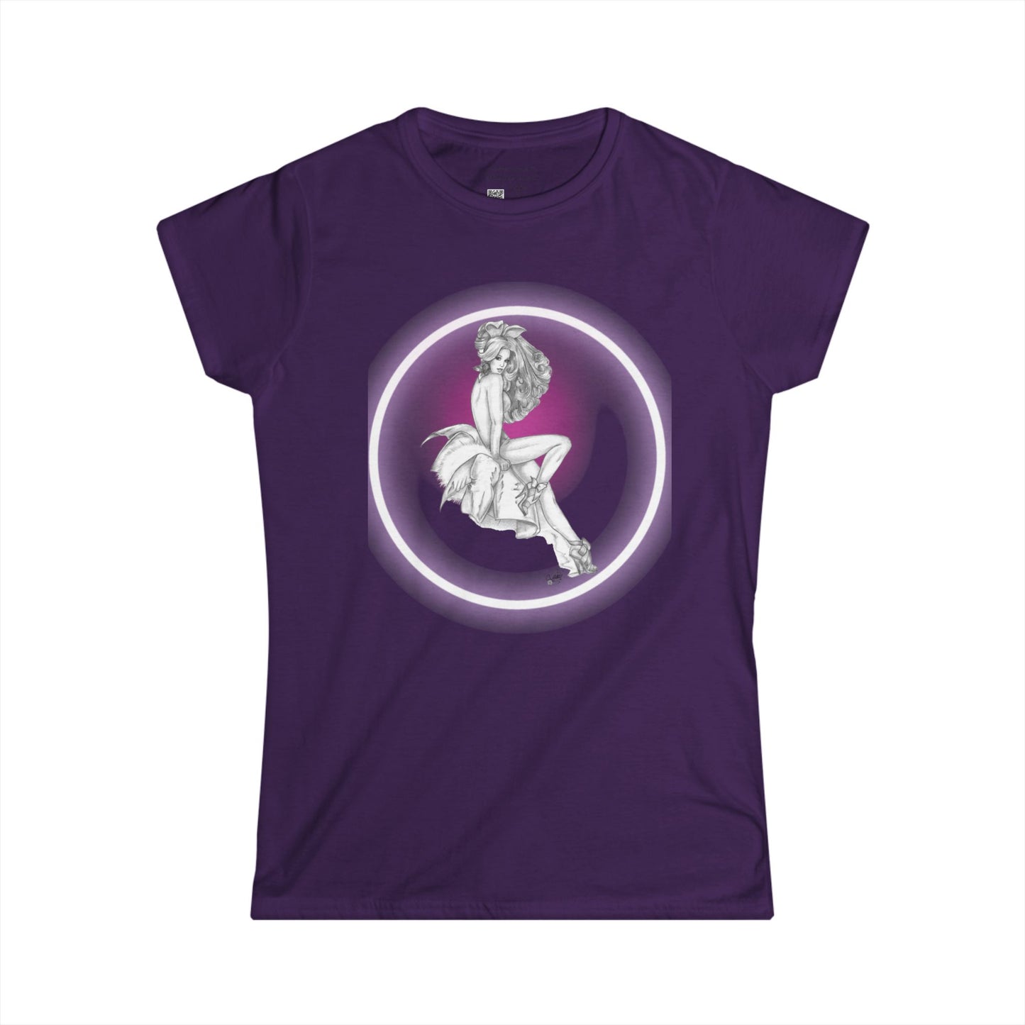 T-Shirt Women's Softstyle - Pretty Bunny Pin Up by Nikki