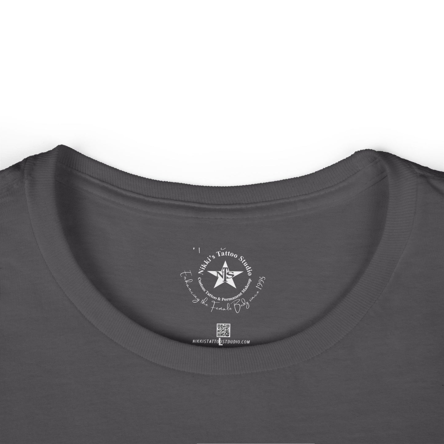 T-Shirt Woment's Softstyle - I've Come To Slay by Nikki