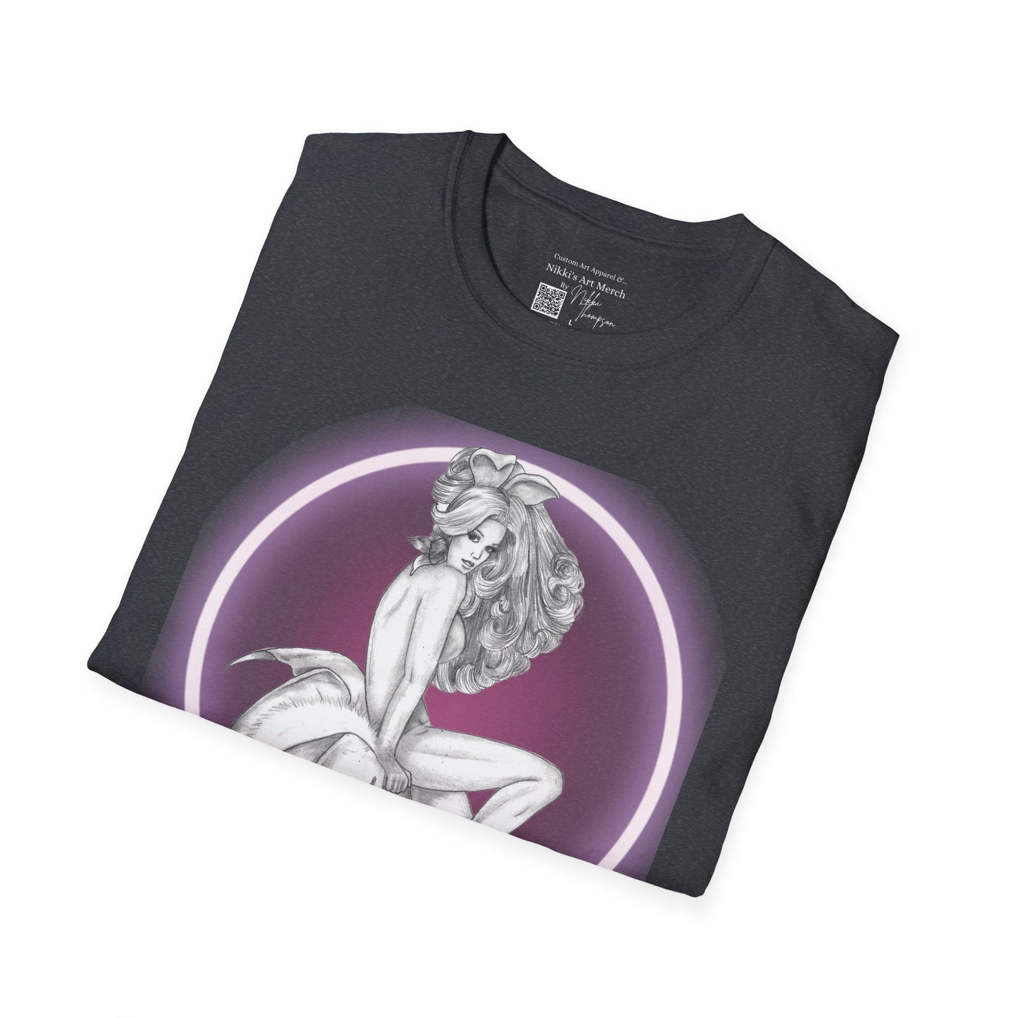 T-Shirt - Pretty Pin Up Bunny by Nikki