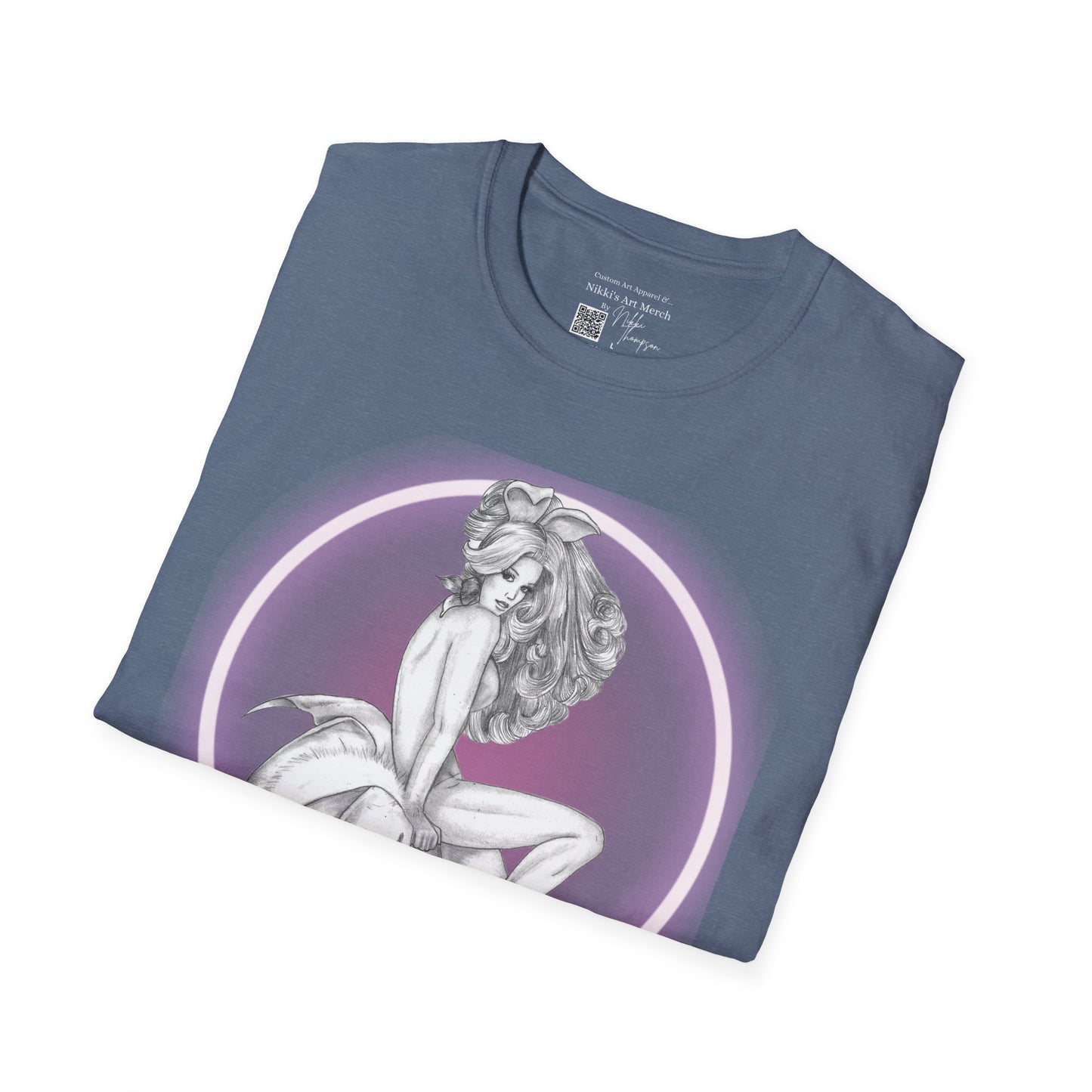 T-Shirt - Pretty Pin Up Bunny by Nikki