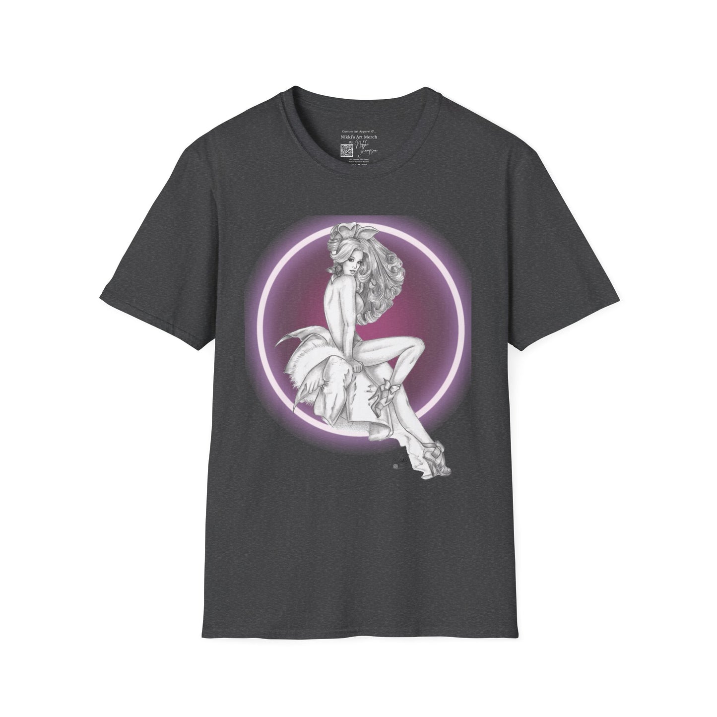 T-Shirt - Pretty Pin Up Bunny by Nikki