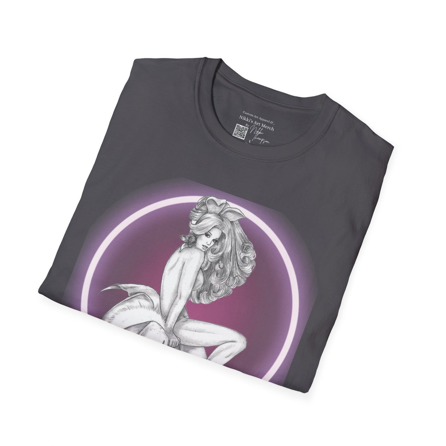 T-Shirt - Pretty Pin Up Bunny by Nikki